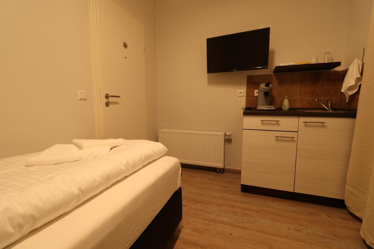 Schiller Pension Bielefeld Exteriér fotografie